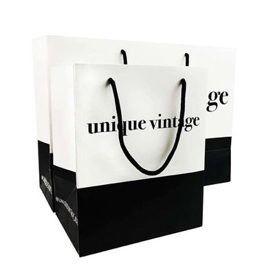 OEM Desain Disesuaikan Mewah Matte Gift Shopping Paper Bag Dengan Logo Untuk Pakaian Sepatu