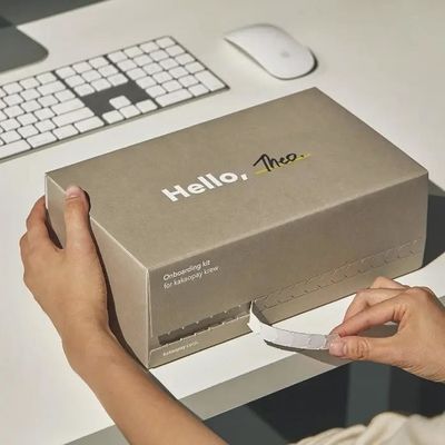 Kertas jenis corrugated papan kotak mail untuk perhiasan dan kosmetik Desain kustom