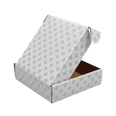 CMYK/PANTONE Printing UV Coating White Shipping Mailer Box untuk kemasan ramah lingkungan