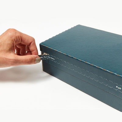 Custom Corrugated Cardboard Mailer Box FSC Certified Easy Tear Strip Seal Pembukaan