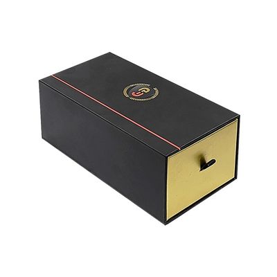 Kotak kemasan karton dengan permukaan foil