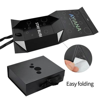 157g Art Paper Magnetic Packaging Box 2mm Cardboard Magnetic Gift Boxes dengan Ribbon