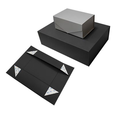 CMYK 4 warna Offset Printing Magnetic Folding Box untuk Wedding Dress Gift Packaging