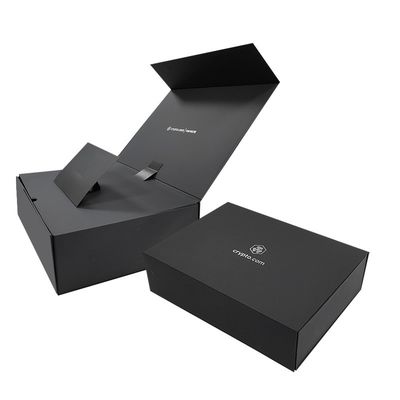 Custom Logo Black Paper Magnetic Closure Folding Gift Box Hot Foil/UV/varnish Finish
