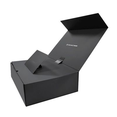 Custom Logo Black Paper Magnetic Closure Folding Gift Box Hot Foil/UV/varnish Finish