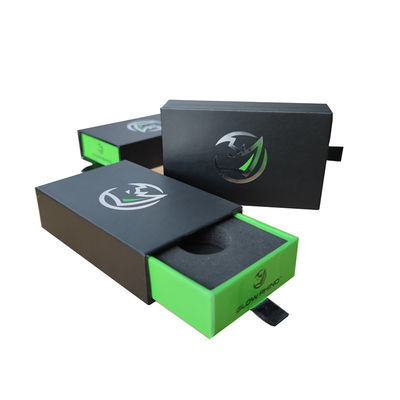 Green Paper Cardboard Stock Gift Box untuk Keychain Mobil Tarik Keluar Laci Custom EVA Insert