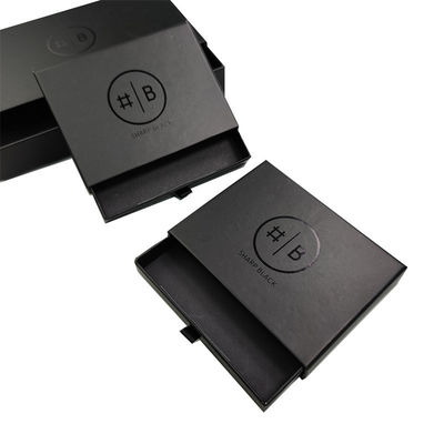 Kothak kaku Custom Luxury Lipat Kardus Hitam Magnetik Kothak Hadiah Hitam dengan Sponge Liner