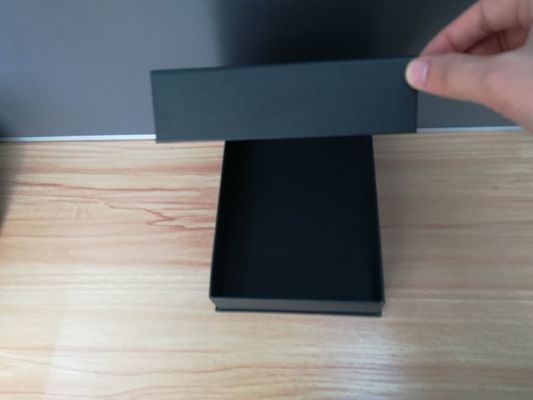 Ukuran yang disesuaikan Kotak kemasan magnet mewah Kotak hadiah kardus magnetik yang dapat didaur ulang