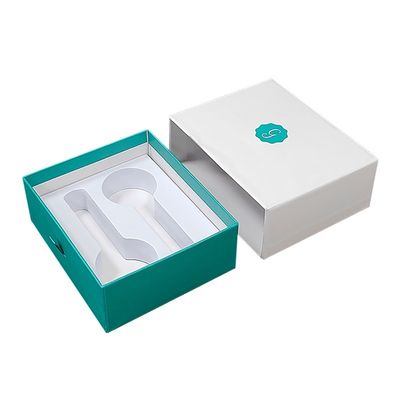 UV Finish Mint dan Putih Kardus Kekuatan Es Bola untuk Pijat Wajah Roller Gift Set
