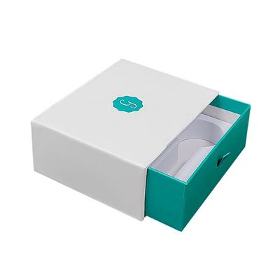 UV Finish Mint dan Putih Kardus Kekuatan Es Bola untuk Pijat Wajah Roller Gift Set