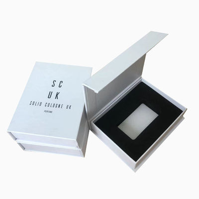 4C/UV/Laminasi/Embossing/Stamping Finish Custom Magnetic Book Shape Box untuk Parfum