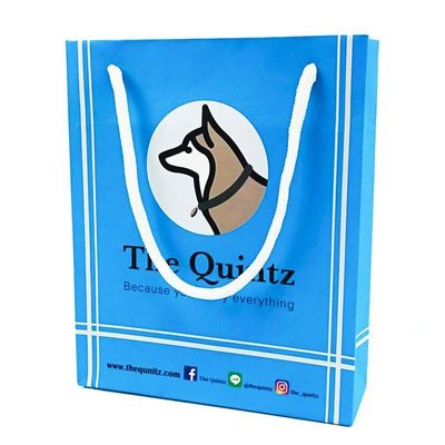 Kantong kemasan pakaian khusus ramah lingkungan dengan kertas bebas kayu daur ulang dan logo khusus