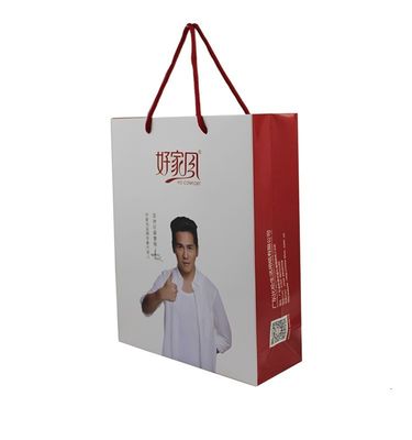Gift Art Paper Shopping Bags Untuk Kemasan Teh Logo Disesuaikan
