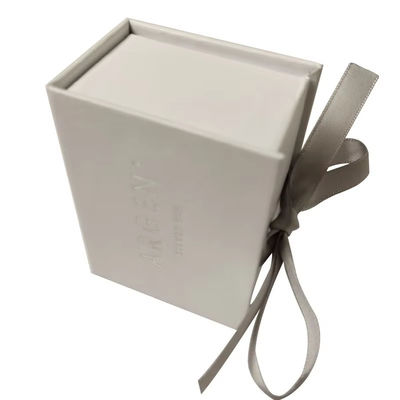 Custom Necklace Perhiasan Kotak Kardus Kado Kado Mewah Kemasan Dengan Pita Premium Magnetic Gift Box
