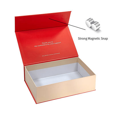 Custom Luxury Red Magnetic Clamshell Christmas Theme Gift Box Biodegradable Rigid Magnetic Closure Box Pengemasan Dengan Handle