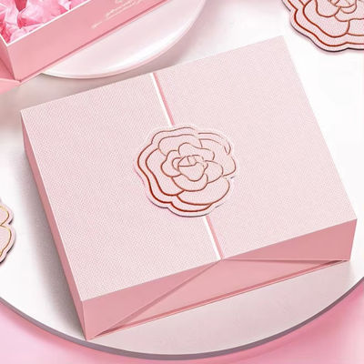 Custom Luxury Wedding Gift Box Packaging Dengan Tutup Kotak Lipat Untuk Hadiah Untuk Ulang Tahun Pernikahan