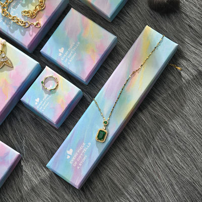 Custom Logo Perhiasan Kotak Kalung Wanita Earrings Cincin Cantik Dikemas Set Penuh Kotak Hadiah Kertas