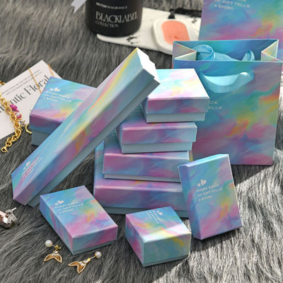 Custom Logo Perhiasan Kotak Kalung Wanita Earrings Cincin Cantik Dikemas Set Penuh Kotak Hadiah Kertas