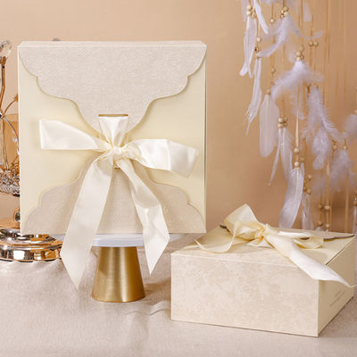 Custom Recyclable Magnetic Gift Box Packaging Luxury Folding Rigid Paper Box Untuk Pengemasan Hadiah