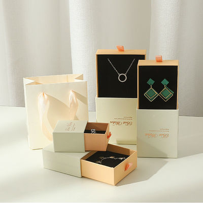 Custom Cosmetic Set Stikt Pull-Out Sliding Drawer Perhiasan Pembungkusan Hadiah Kotak Kertas Dengan Insert