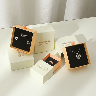 Custom Cosmetic Set Stikt Pull-Out Sliding Drawer Perhiasan Pembungkusan Hadiah Kotak Kertas Dengan Insert