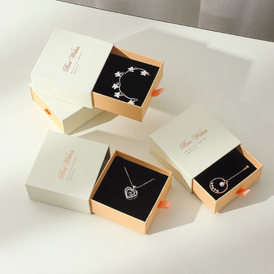 Custom Cosmetic Set Stikt Pull-Out Sliding Drawer Perhiasan Pembungkusan Hadiah Kotak Kertas Dengan Insert
