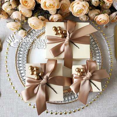 Custom Biodegradable Packaging Wedding Favor Kothak Hadiah untuk Kosmetik Pesta Acara