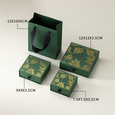 Pabrik Custom 9*9cm Square Paper Earring Necklace Kotak kemasan berongga untuk hadiah perhiasan magnetik