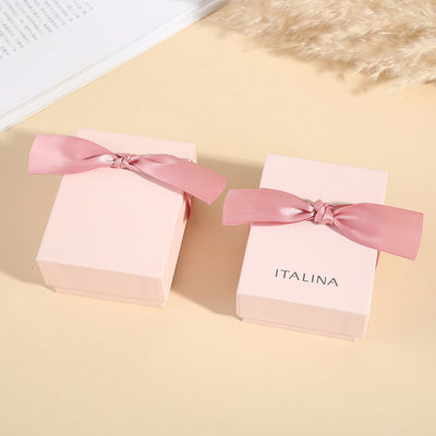 Custom Adorable Baby pink Jewelry Box dengan logo cincin kalung anting gelang gelang kemasan karton