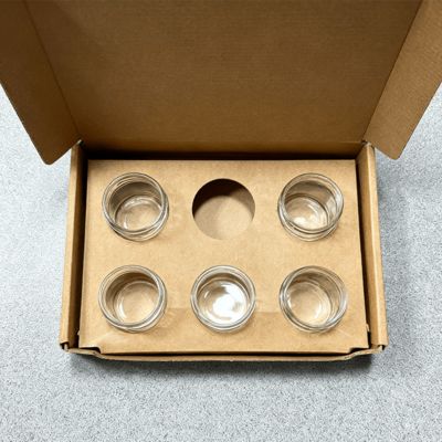 Kotak Kemasan Hadiah Bergelombang Kraft 6-Pak Kustom Untuk Lilin Beraroma 2 Oz Kaleng Foil Emas & Penanganan Pencetakan Laminasi Matt