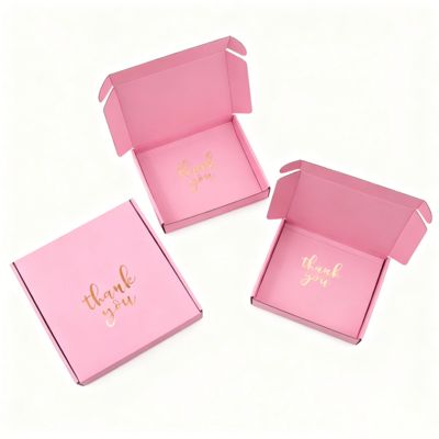 Kemasan Hadiah Biodegradable yang Dapat Didaur Ulang Bergelombang Sepatu Pakaian Busa Bergaris Pengiriman Pos