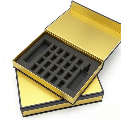 Luxury Premium Magnetic Closure Flip Top Rigid Cardboard Package Box Matte Paper Gift Box untuk kosmetik