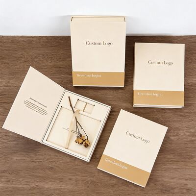 Kotak Kemasan Hadiah Magnetik Karton Kaku Eva Logo Kustom untuk Kartu Olahraga