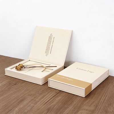 Kotak Kemasan Hadiah Magnetik Karton Kaku Eva Logo Kustom untuk Kartu Olahraga