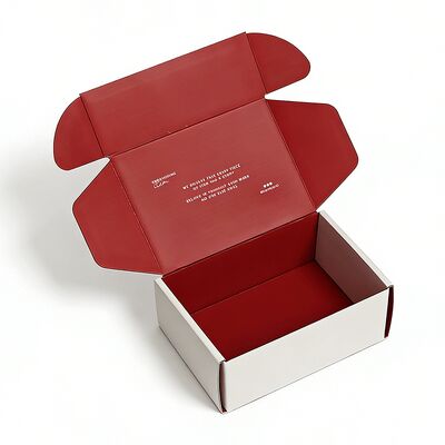 Kotak Kardus Putih Kustom yang Dapat Dilipat dan Daur Ulang untuk Pengiriman dan Pengemasan Pakaian dengan logo