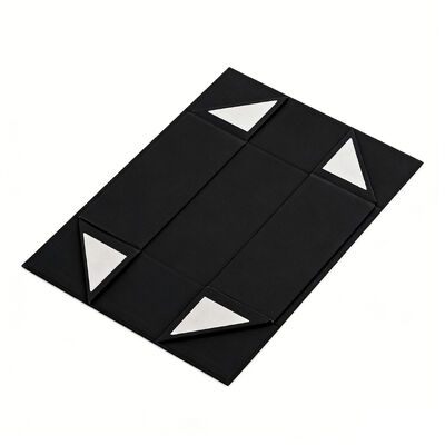 Kotak Hadiah Kemasan Magnetik Ramah Lingkungan Grosir Pegangan Kertas Karton Hitam Kustom Spons Laminasi Matt untuk Kartu Olahraga